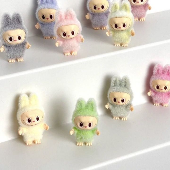Mini Labubu